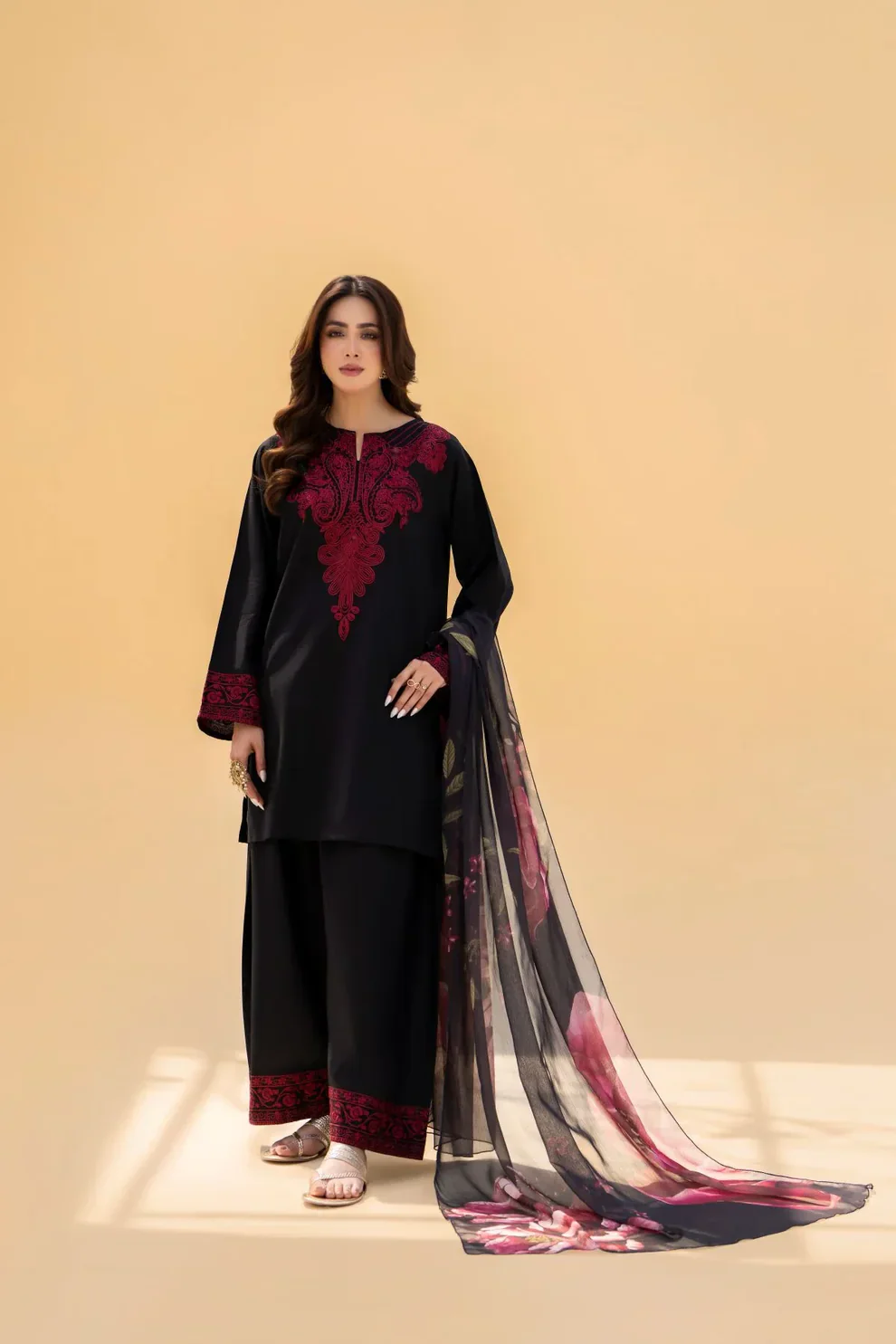 Noore 3PC Stitched Outfit