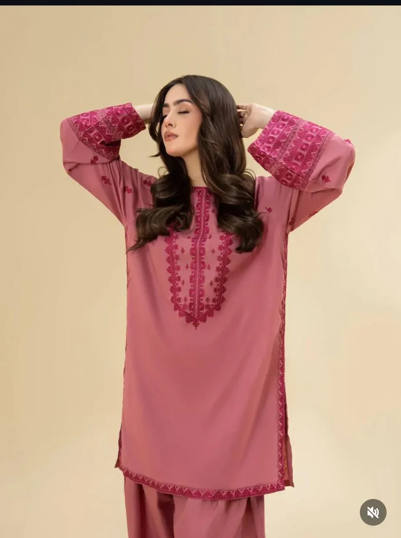 Pink bloom Stitched Dress - Image 8