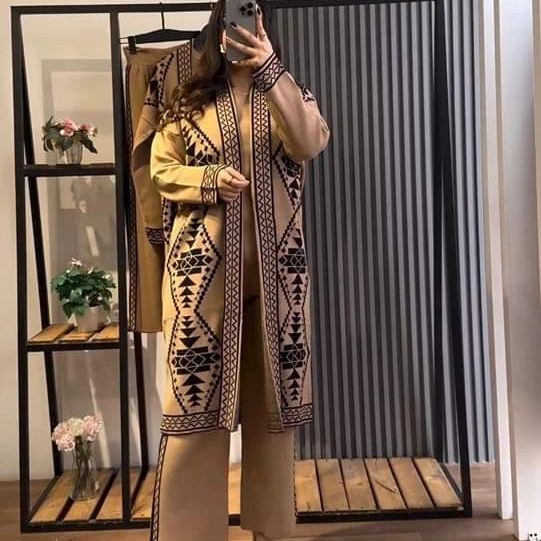 Printed Fleece Gown 3PC - Set - Image 4
