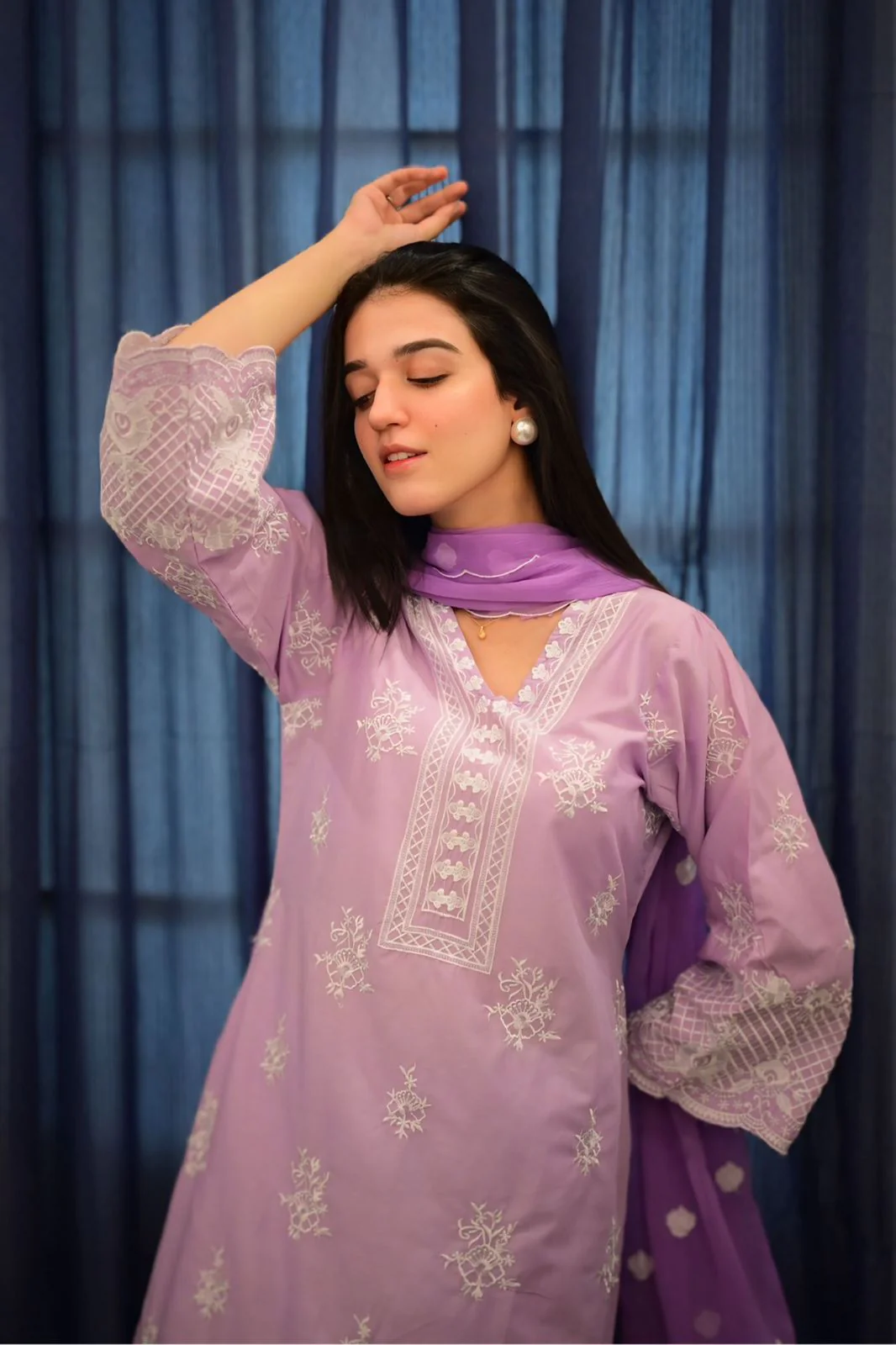 Purple Lilly Three Piece - Image 4
