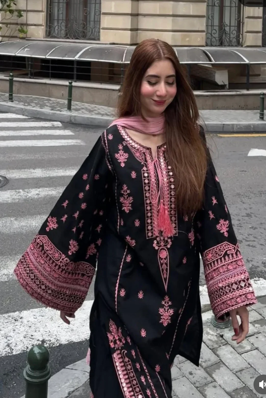 Sayira Embroiderd Stitched Dress - Image 7