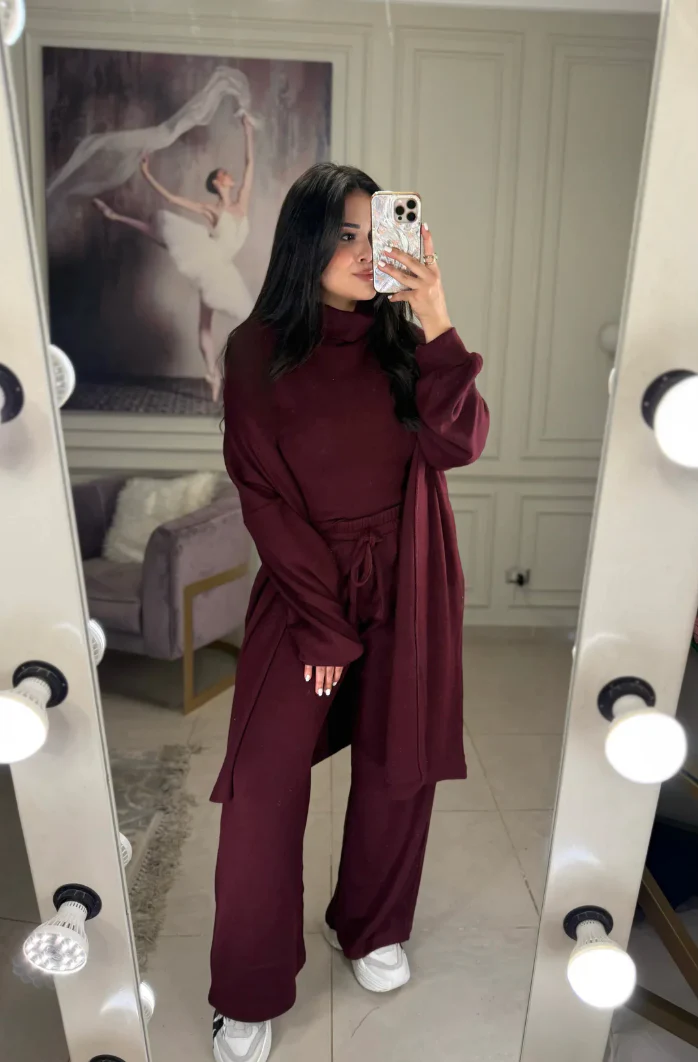 Winter Glam 3-Piece Fleece Outfit - Image 3