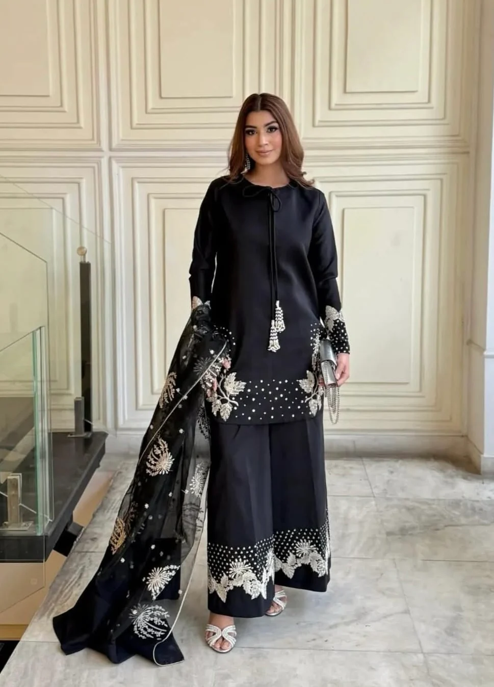 Zaibba Embroidered 3Pc - Image 12