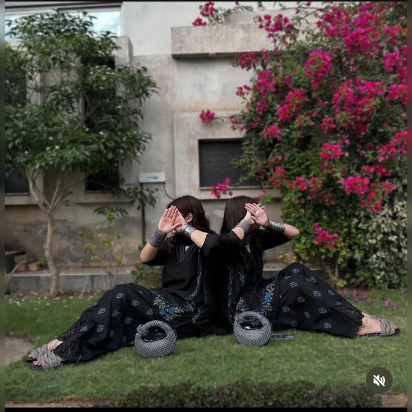 Zooni Two Piece - Image 7